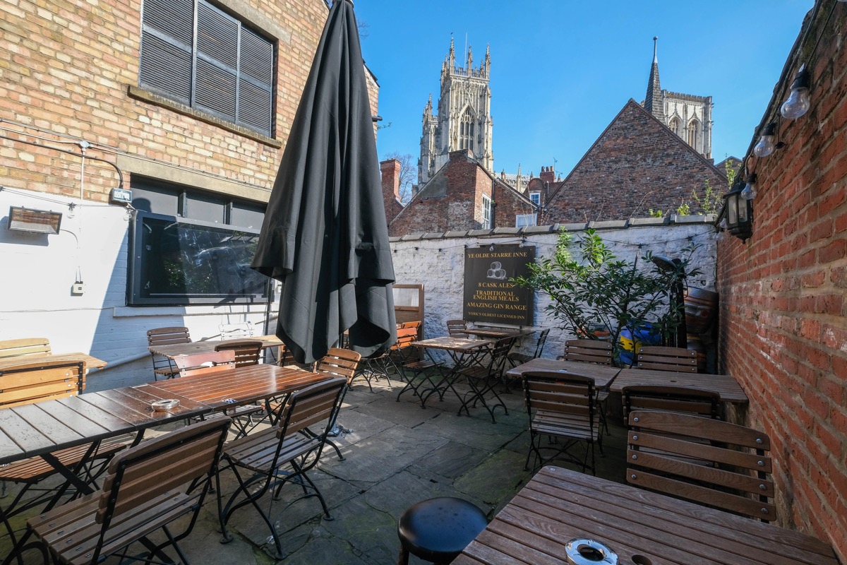 Ye Olde Starre Inne, Stonegate, York